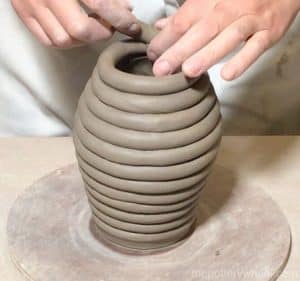 How To Make Coil Pots 5 Great Coil Pottery Techniques