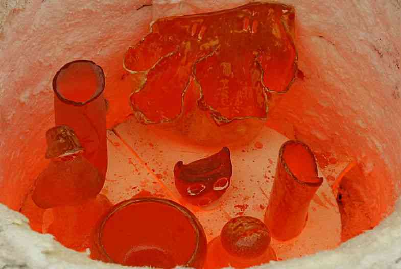 Why does Pottery Explode in The Kiln? Pottery Tips by the Pottery Wheel