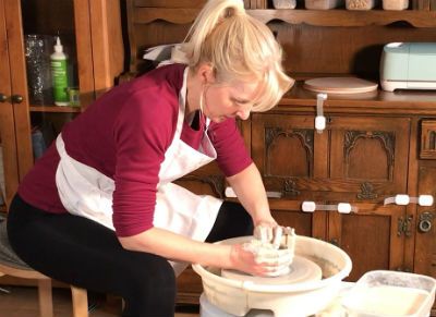 Pottery Tips by the Pottery Wheel