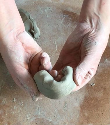 why pottery clay cracks as it dries