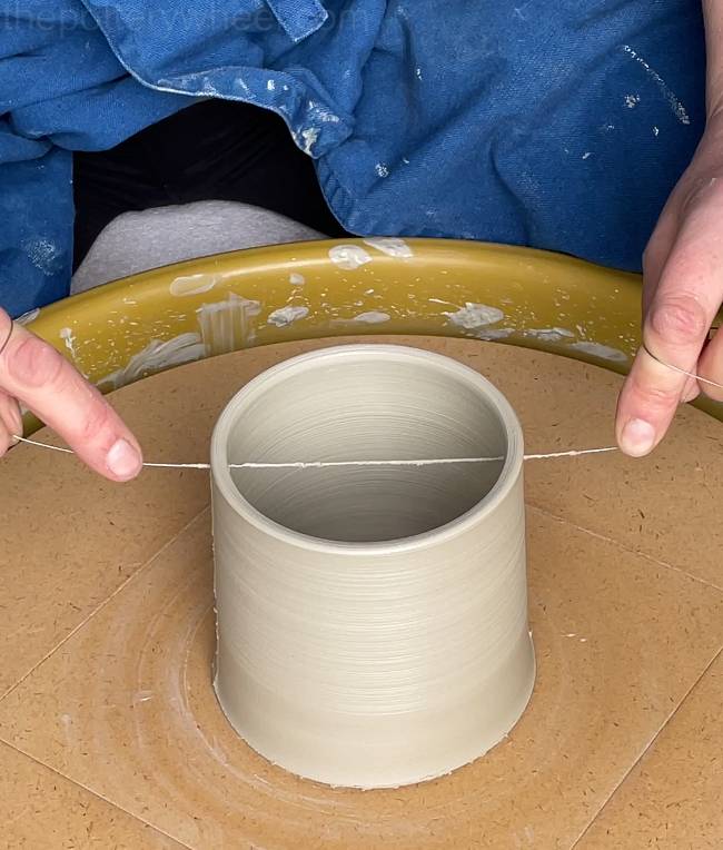 Why pottery clay cracks