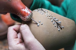 The difference between slip and underglaze