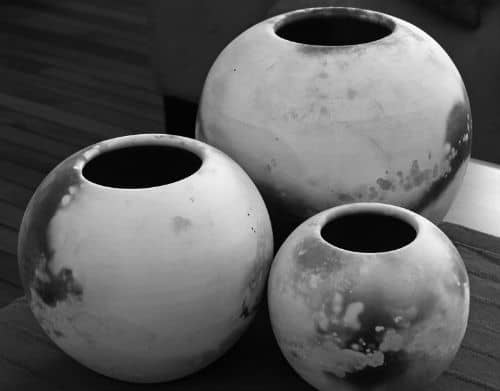 what is raku pottery