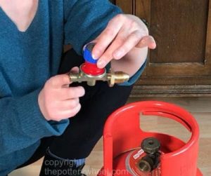 How to Attach a Burner Torch to a Propane Tank for Raku