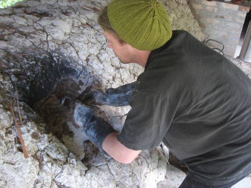 build a kiln for pottery