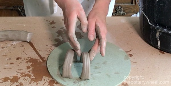 handles that crack when clay dries