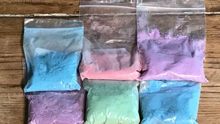 How to Make Colored Slip – 3 Easy Ways to Color Clay Slip