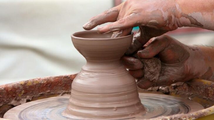 What is Pottery Clay Made Of? – Getting The Dirt on Clay