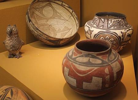 historical coil pottery