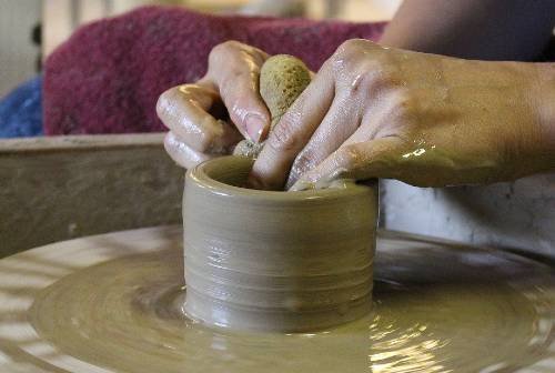 Pottery Making For Beginners: Complete 9 Step Guide - Pottery Making Info