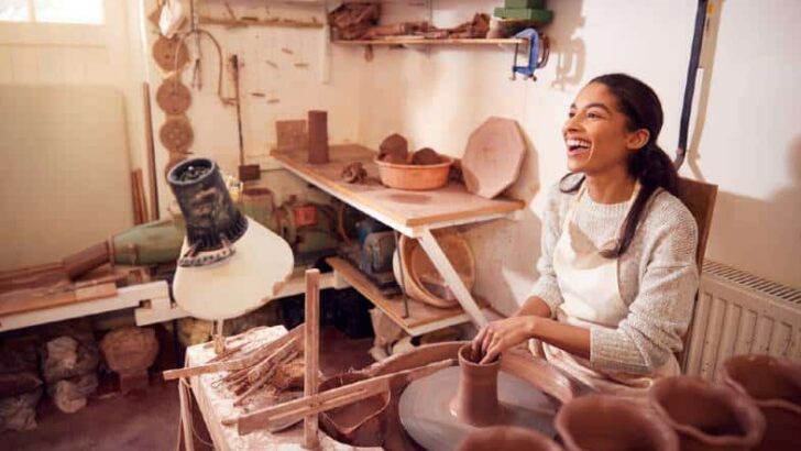 How to Become A Potter – Can You Get A Qualification in Pottery?
