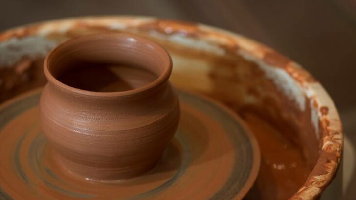 What is Terracotta Made of? – A Look at Red Burning Clay
