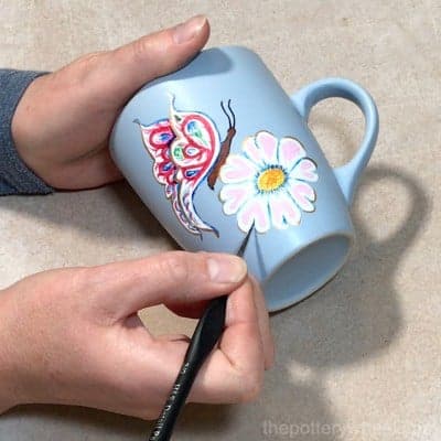 Easy DIY Painted Coffee Mugs (Dishwasher Safe Too!)