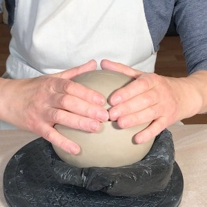 shaping the double pinch pot