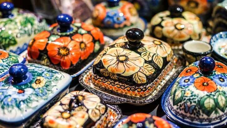 What Is Traditional Polish Pottery? – And How is it Made?