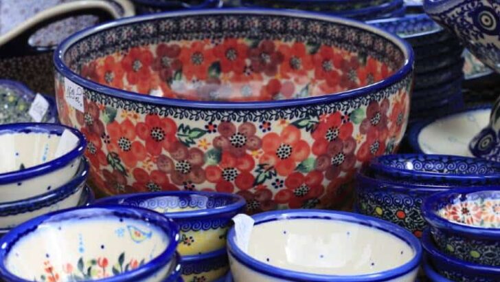 What Is Traditional Polish Pottery? – And How is it Made?
