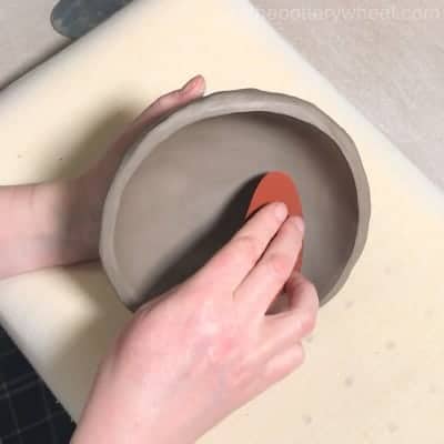 pinch pottery ceramic techniques smoothing