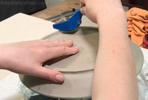 levelling the foot ring