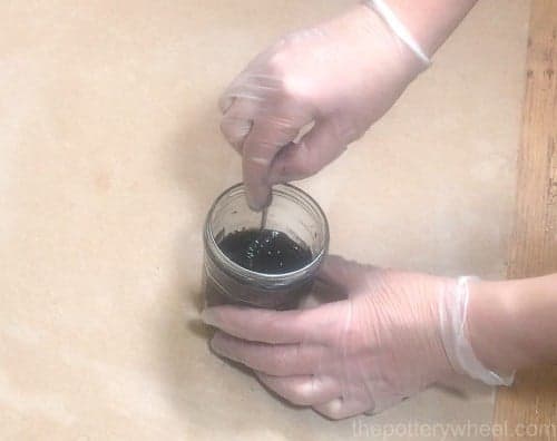 mixing up the ceramic stain and oil
