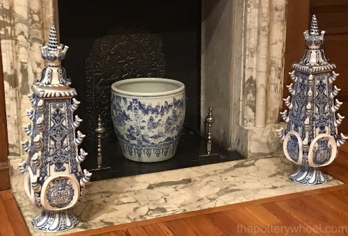 The history of Delft pottery