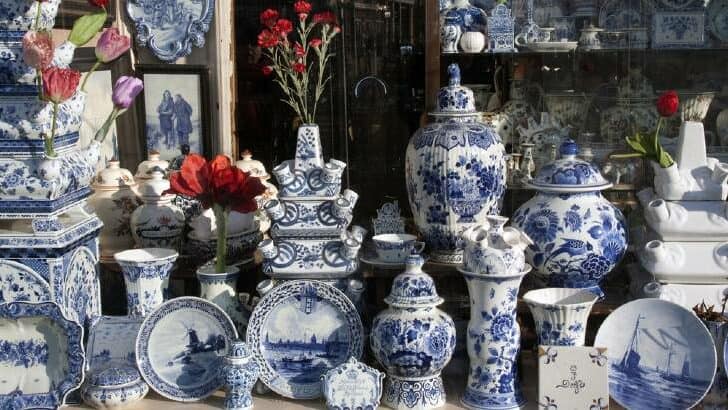 How Much is Delft Pottery Worth? 8 Things to Consider