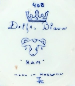 pottery mark with crown icon