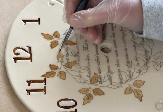 painting ceramic clock