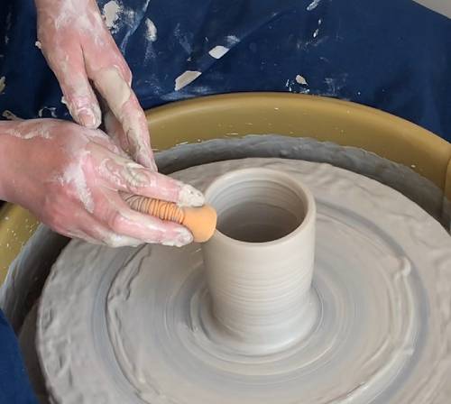 mud tools pottery sponge on the wheel