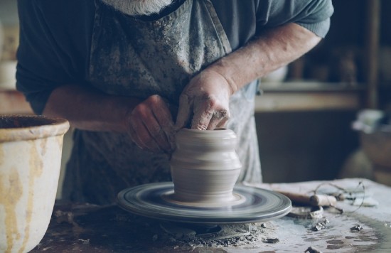 potter at wheel