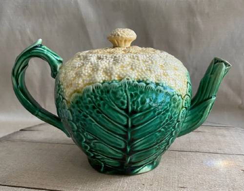 Etruscan Cauliflower Majolica Teapot