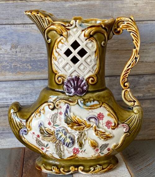 German majolica pottery