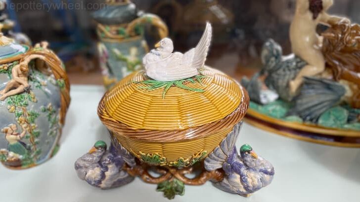 How to Identify Majolica Pottery and Recognize Fakes
