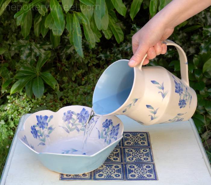 pouring the jug and wash bowl