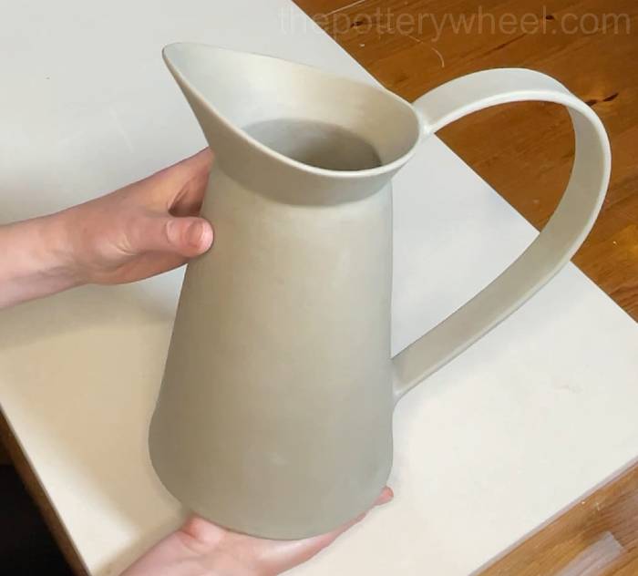 The unfired flower jug vase