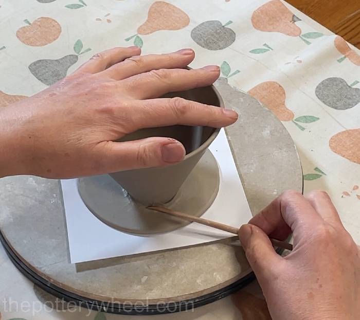 Blending the coil onto the pour over coffee dripper