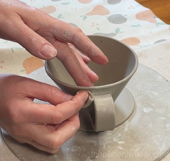 Smoothing the handle