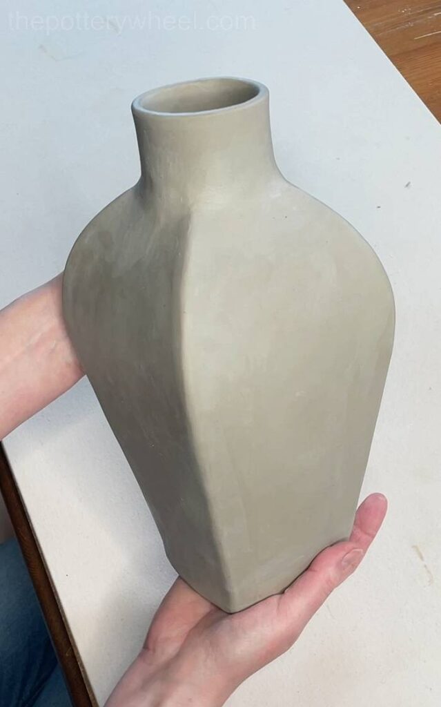 Finished vase with cylinder neck